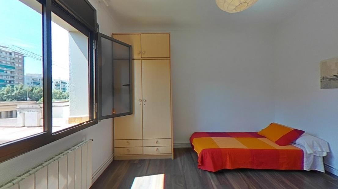 Near Clot & Sagrada Familia Apartment Barcelona Kültér fotó