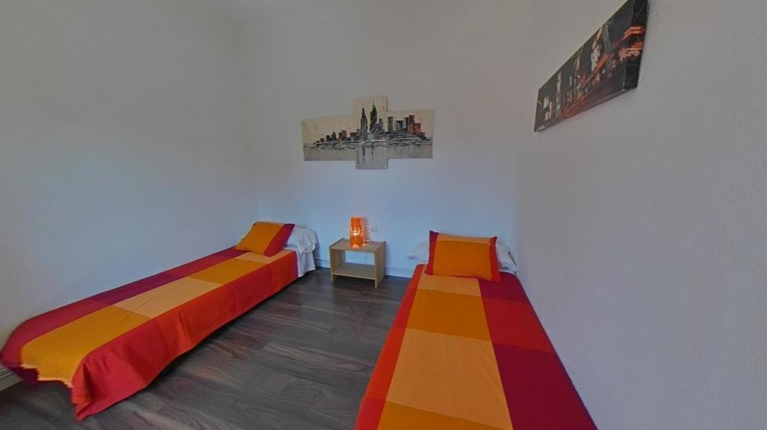 Near Clot & Sagrada Familia Apartment Barcelona Kültér fotó